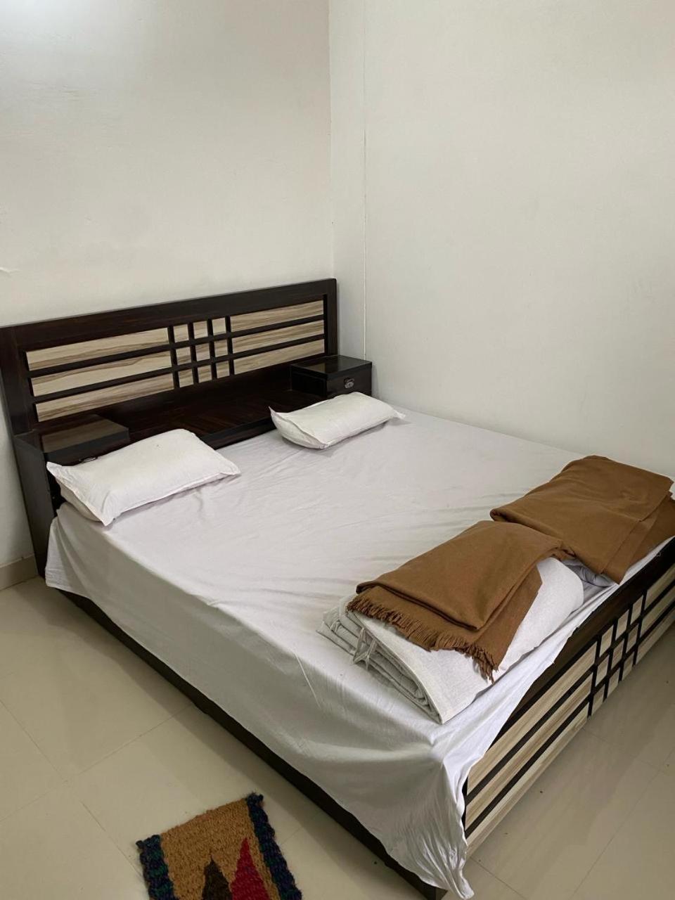 Sriram Homestay 01 Km To Sri Ram Mandir Ayodhya 外观 照片